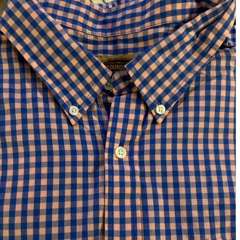The Foundry Men'sShirt Plaid  XLT Easy Care Button Down Blue  & Pink Long Sleeve